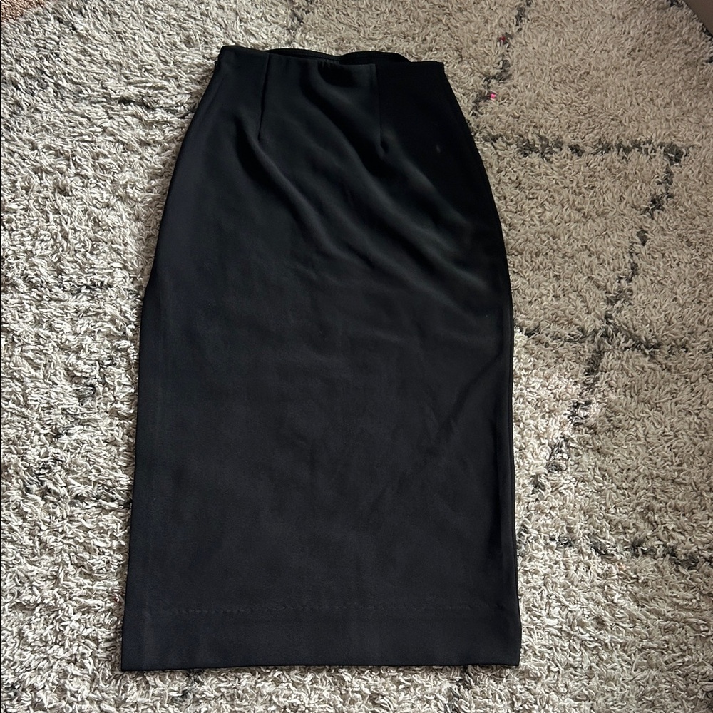 Abercrombie & Fitch Elegant Black Midi Skirt